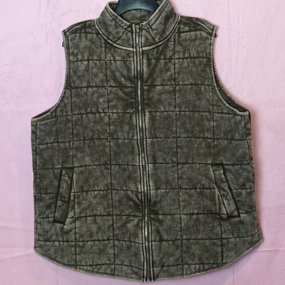 Westbound Quilted Fill Vest in Dark Sage Green size 2X